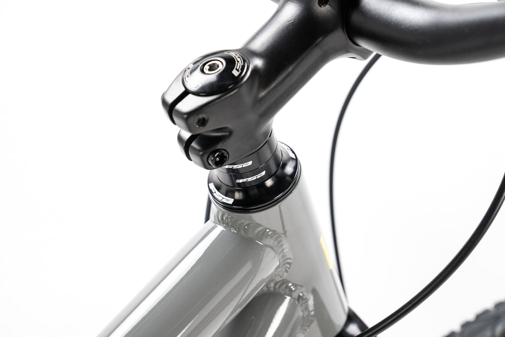 Ceres HT2 700C Alloy Hybrid Bike 1x9 Speed